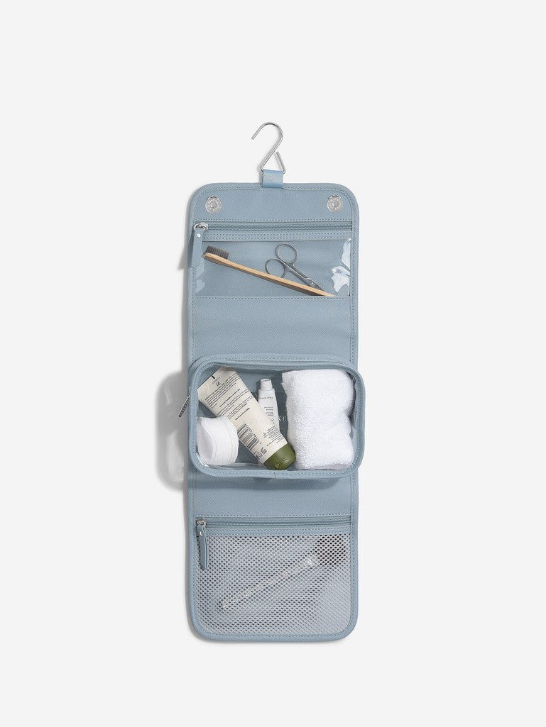 Hanging Washbag Dusky Blue