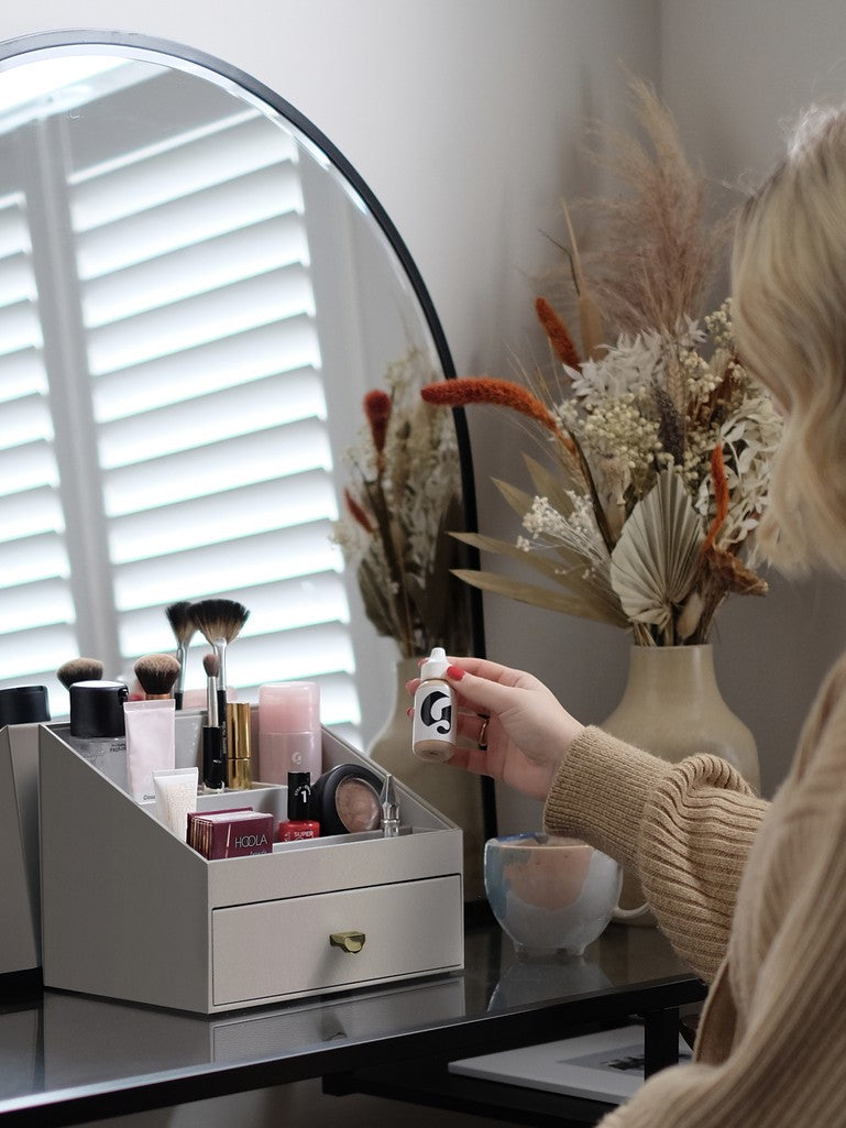 Classic Taupe Makeup Organiser