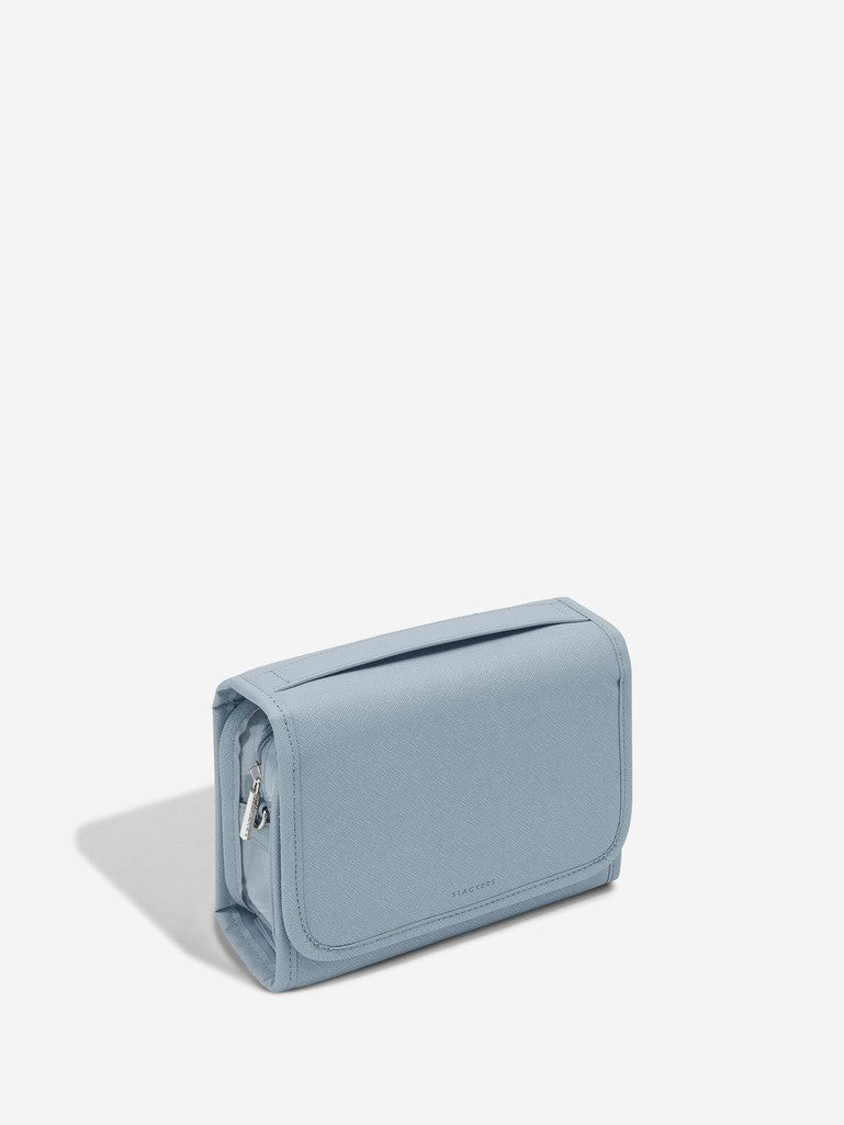 Hanging Washbag Dusky Blue