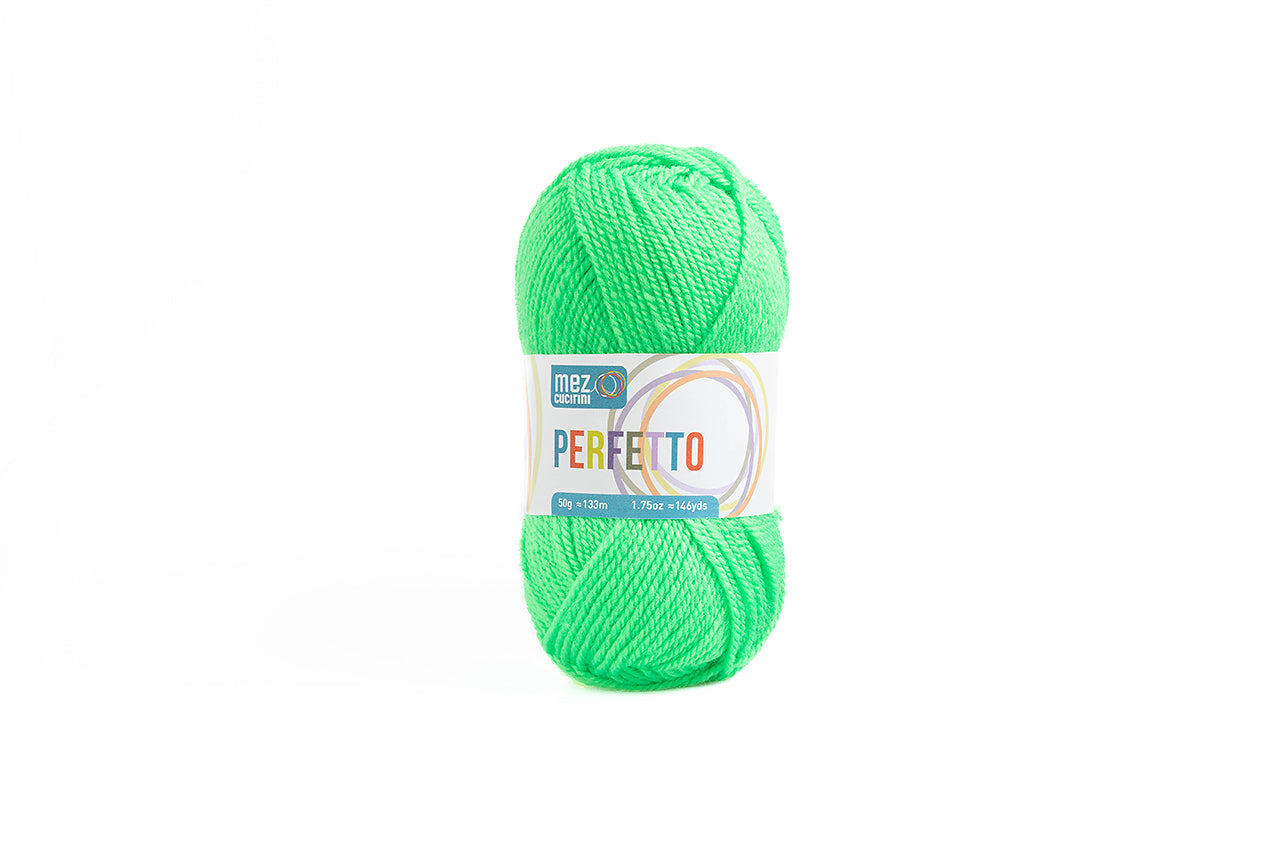 Perfetto 8233 Yarn 50G Neon Green